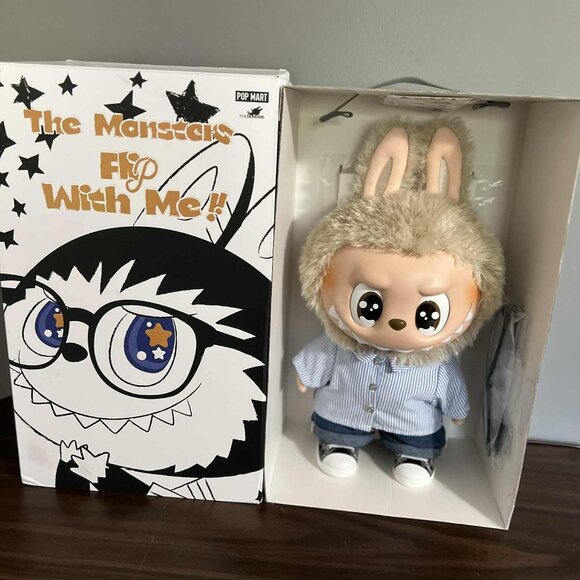 AUTHENTIC POP MART LABUBU THE MONSTERS FLIP WITH ME VINYL PLUSH DOLL - Picture 1 of 4